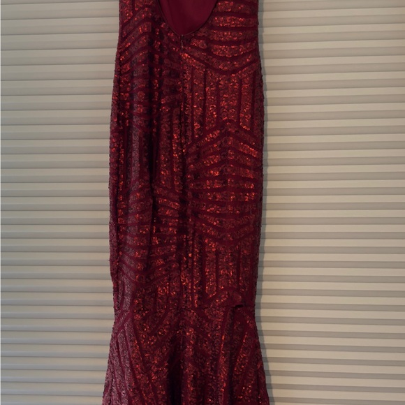 Formal sequin gown/dress. Full length 58” long. - Picture 3 of 4